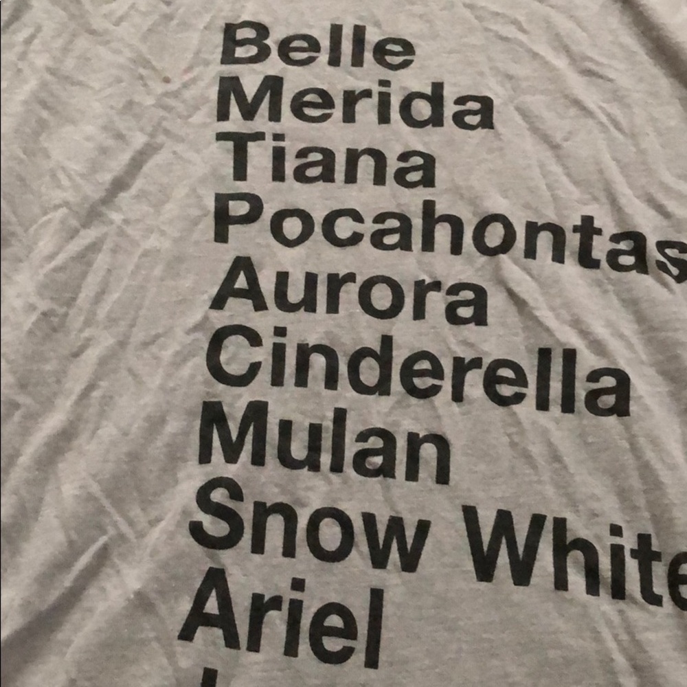 Disney top! - Picture 2 of 3